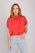 Load image into Gallery viewer, The Sistina top in Red