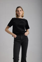 Load image into Gallery viewer, The Laetitia top in Black