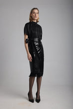 Load image into Gallery viewer, The Tika with Fringes