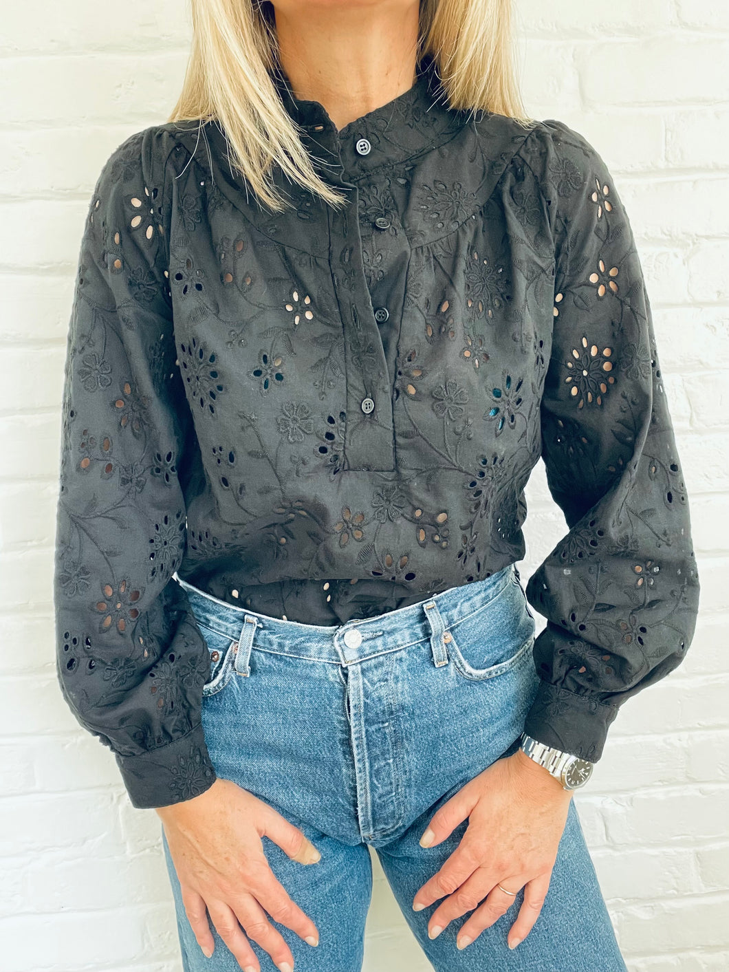 Cloe in Eyelet