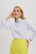 Load image into Gallery viewer, The Valentine shirt in White
