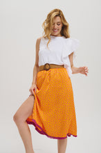 Load image into Gallery viewer, The Fenice skirt in polkadots

