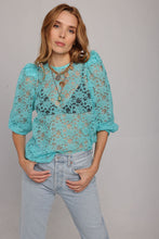 Load image into Gallery viewer, The Navona top
