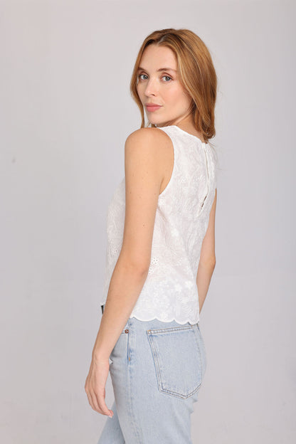 The Belsiana top in white