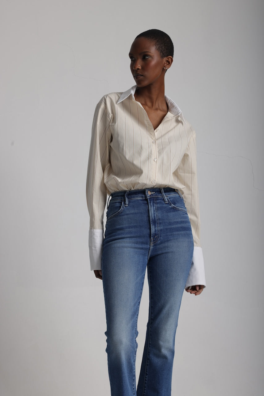 The Valentine in beige and white