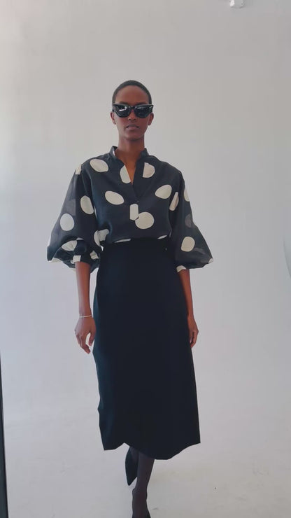 The Dominique in polkadots